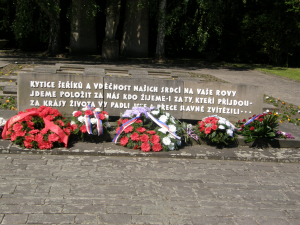 Město si konec 2. světové války připomene položením věnce na Folknářích, tradiční pietní akt ale nebude