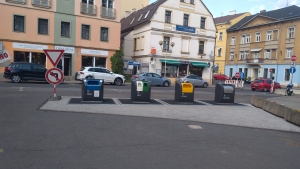 Podzemní kontejnery na Husově náměstí jsou z důvodu revitalizace dočasně mimo provoz