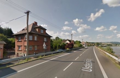 Na Ústecké je omezena rychlost