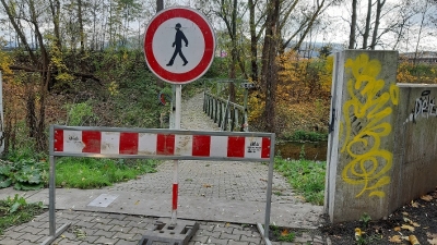 Město opraví lávku přes Jílovský potok, je uzavřená