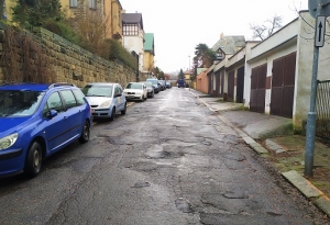 Resslova ulice se dočká nového vodovodu a kanalizace