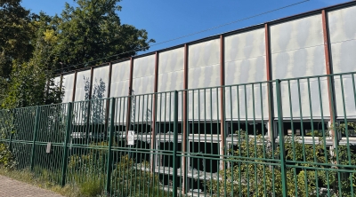 Začíná demolice tělocvičny ve Vokolkově ulici