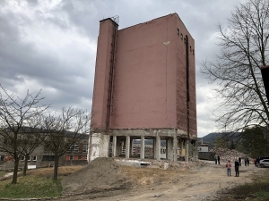 Upozornění na odstřel zásobníku sila v areálu firmy na Starém Městě