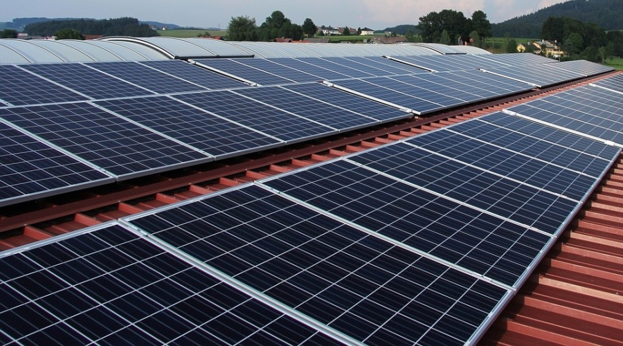 Město chce šetřit energie, vsází i na fotovoltaiku
