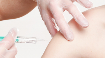 COVID-19: Očkování probíhá v nemocnici, je třeba se registrovat