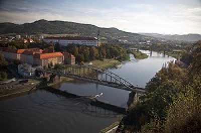 Tyršův most nebude několik týdnů svítit