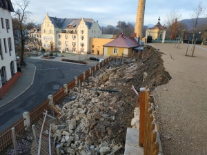 U Sýpky se zřítila opěrná zeď - aktuální informace