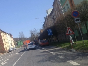 Město buduje světelný přechod pro chodce na Kamenické ulici