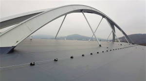 Zimní stadion v Děčíně má novou střechu